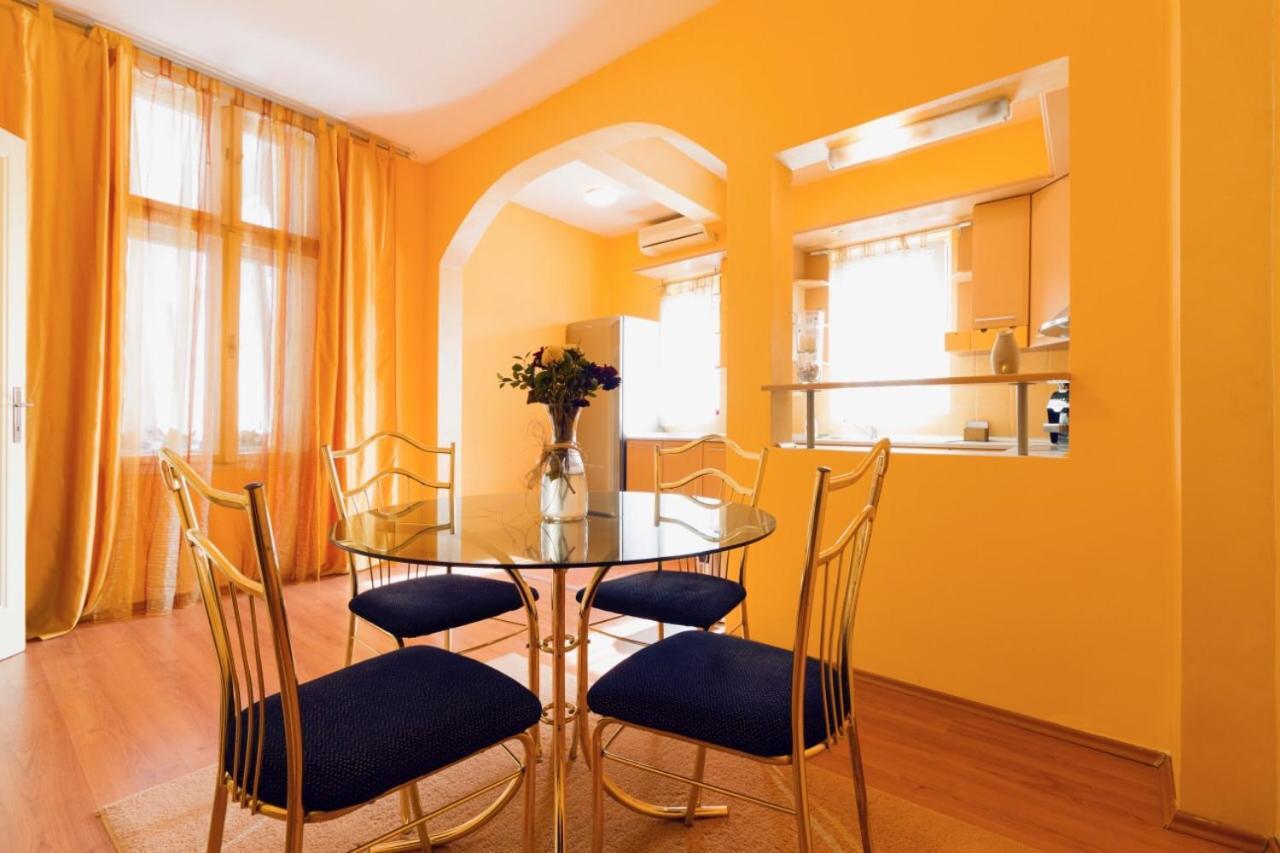 Apartment Sofija Ниш Экстерьер фото